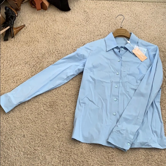MK Collection Button Up - Picture 3 of 8